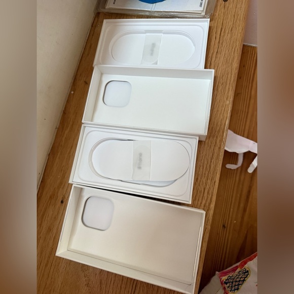 Bundle of 2 Apple IPhone 16Pro Midnight and Gold EMPTY boxes - Picture 4 of 4